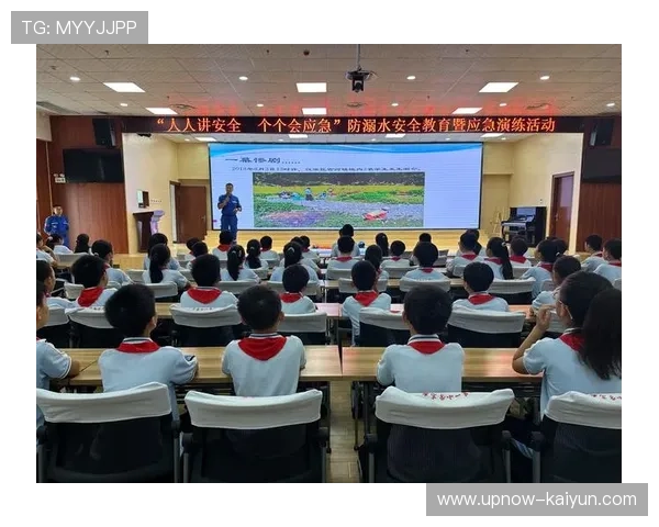 加强游泳安全教育与防溺水技能培训提升公众安全意识和应急处理能力